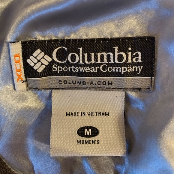 Columbia Women’s winter jacket - Picture 6 of 9